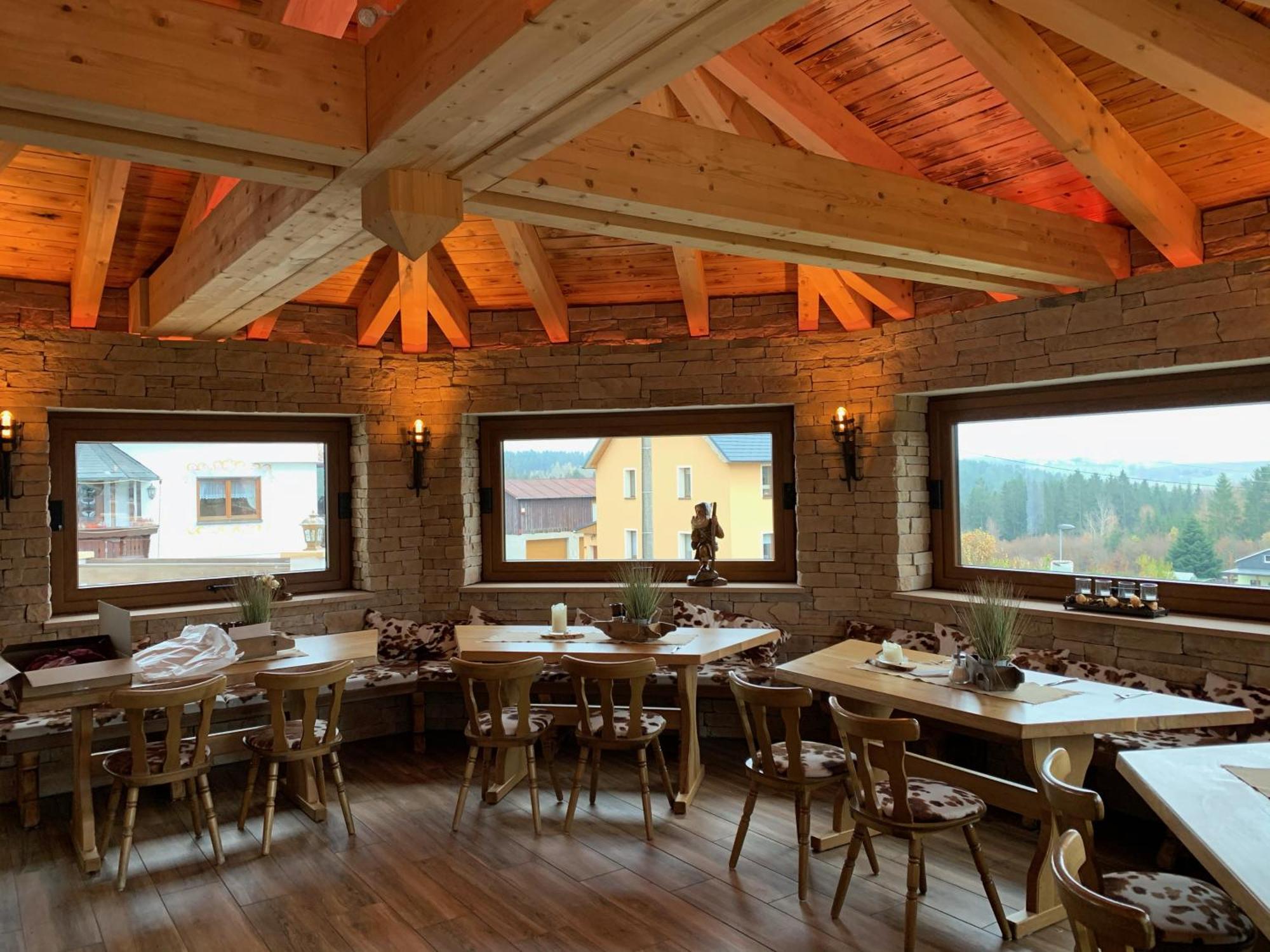 Hotel Alpenhof Markneukirchen المظهر الخارجي الصورة