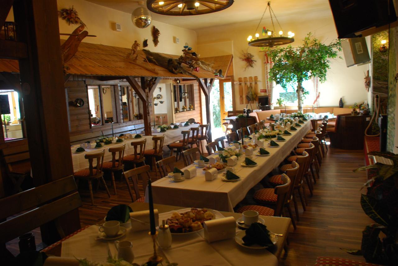 Hotel Alpenhof Markneukirchen المظهر الخارجي الصورة