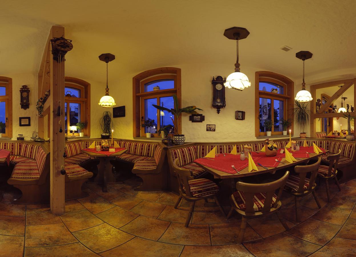Hotel Alpenhof Markneukirchen المظهر الخارجي الصورة