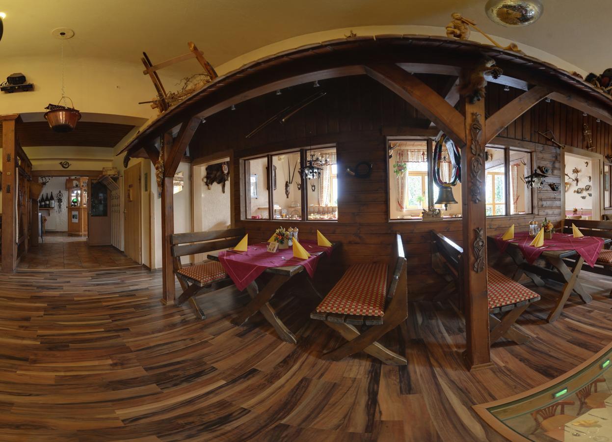 Hotel Alpenhof Markneukirchen المظهر الخارجي الصورة